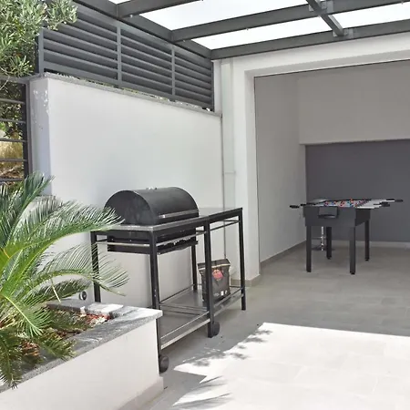 Vila Zoran -