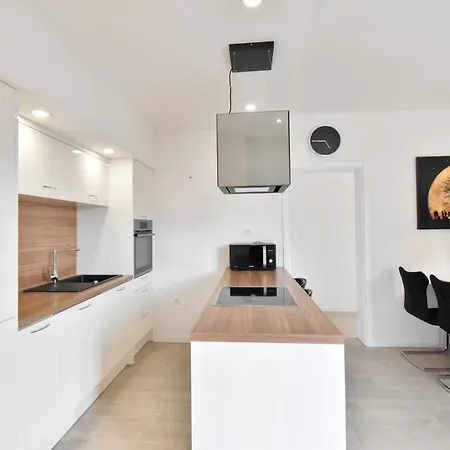 Vila Zoran -